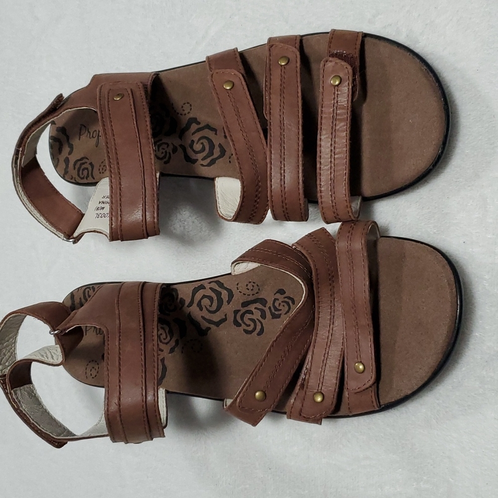Propét Strap Brown Sandals Size 10